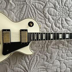 Epiphone Les Paul Custom (Alpine White)