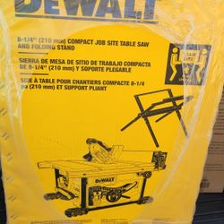 Dewalt Table Saw with Folding Stand