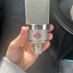 Neumann Tlm 102 