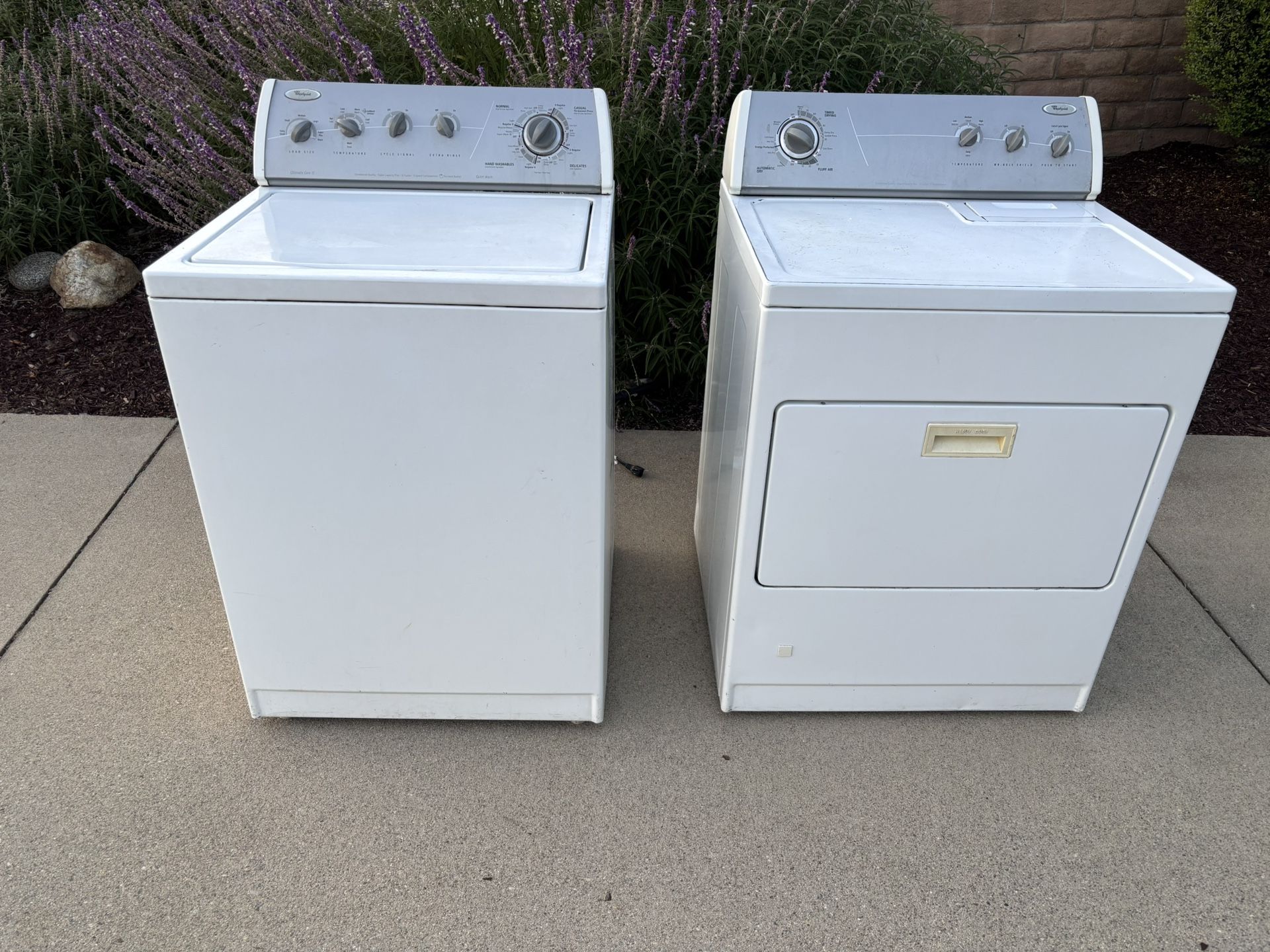 Whirlpool Washer/gas Dryer 