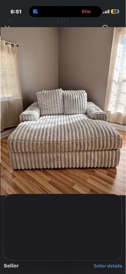 BEIGE CORDUROY CHAISE 🛋️😍✔️ ONLY $1 down !!