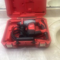Milwaukee Roto hammer