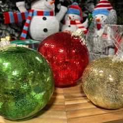 Glass Ornaments Decor, 3-piece