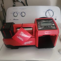 Milwaukee M18 tire inflator