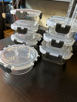 7 small food storage containers