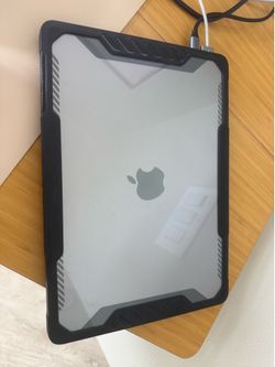 MacBook Air 2022 M2 13 inch (Space grey)