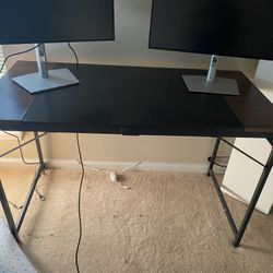 Table/desk