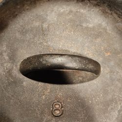 Arc Logo Lodge Cast Iron Dutch Oven With Lid (1910s To 1940s)