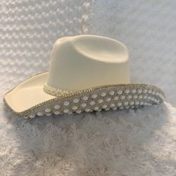 White rhinestone pearl cowboy hat – festival/bridal 
