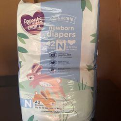 DIAPERS AND WIPES NEWBORN AND SIZE 1