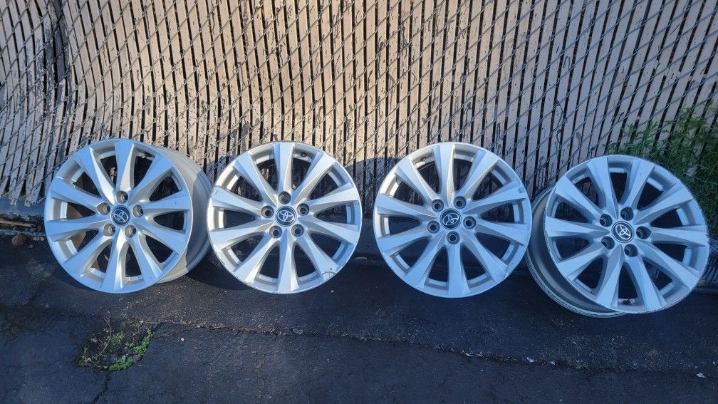 17 INCH TOYOTA CAMRY RIMS FOR SALE