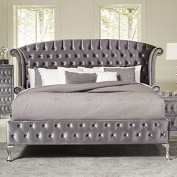 Deanna Upholstered Queen Wingback Bed Grey 