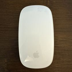 Apple Magic Mouse (Lightning Port) - White/Silver