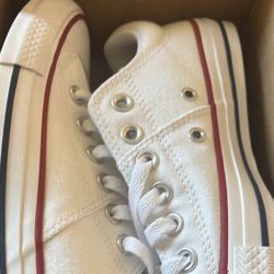 Converse White size 7 Brand New In Box.