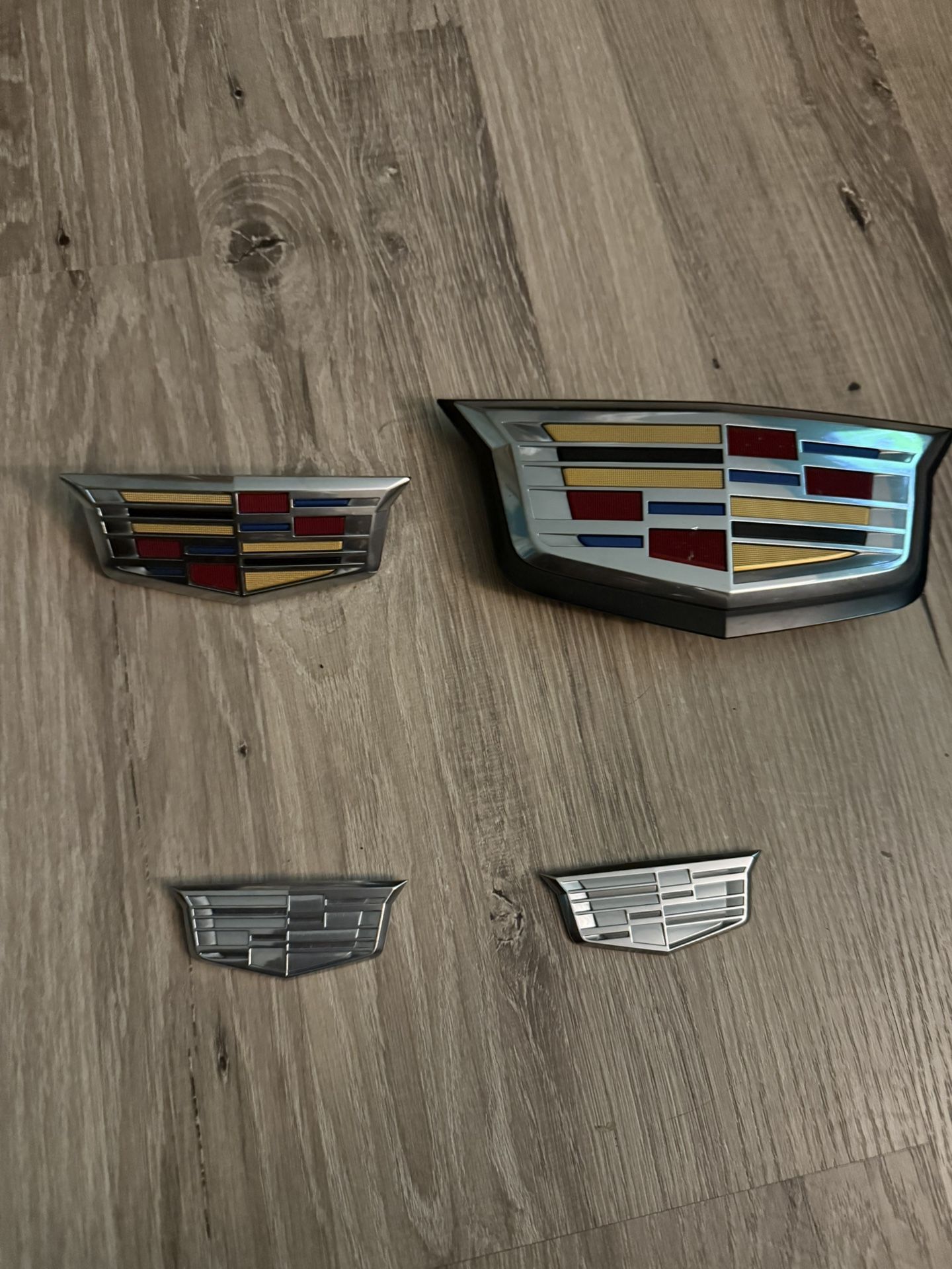 Cadillac Emblem 