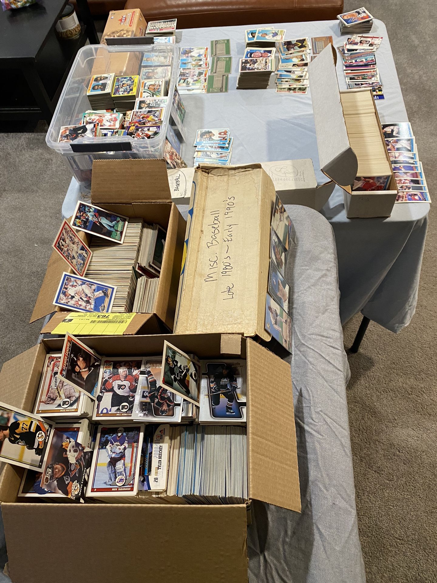Collectors Cards Hockey,Football,Baseball