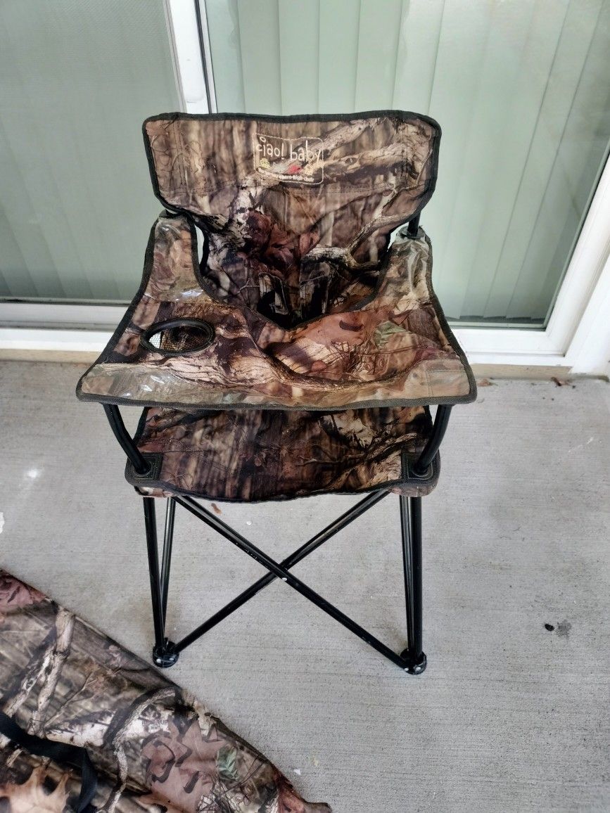 Camouflage Camping Highchair