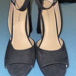Black Heels For Sale!!