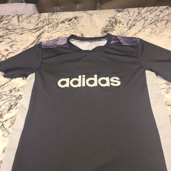 Large Adidas Boys T-shirt 