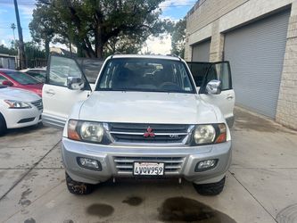 2001 Mitsubishi Montero