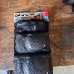 Kneepads elbow pads wrist pads