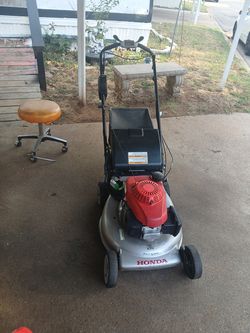 Honda 3 in 1 system quade-cut electric start push mower