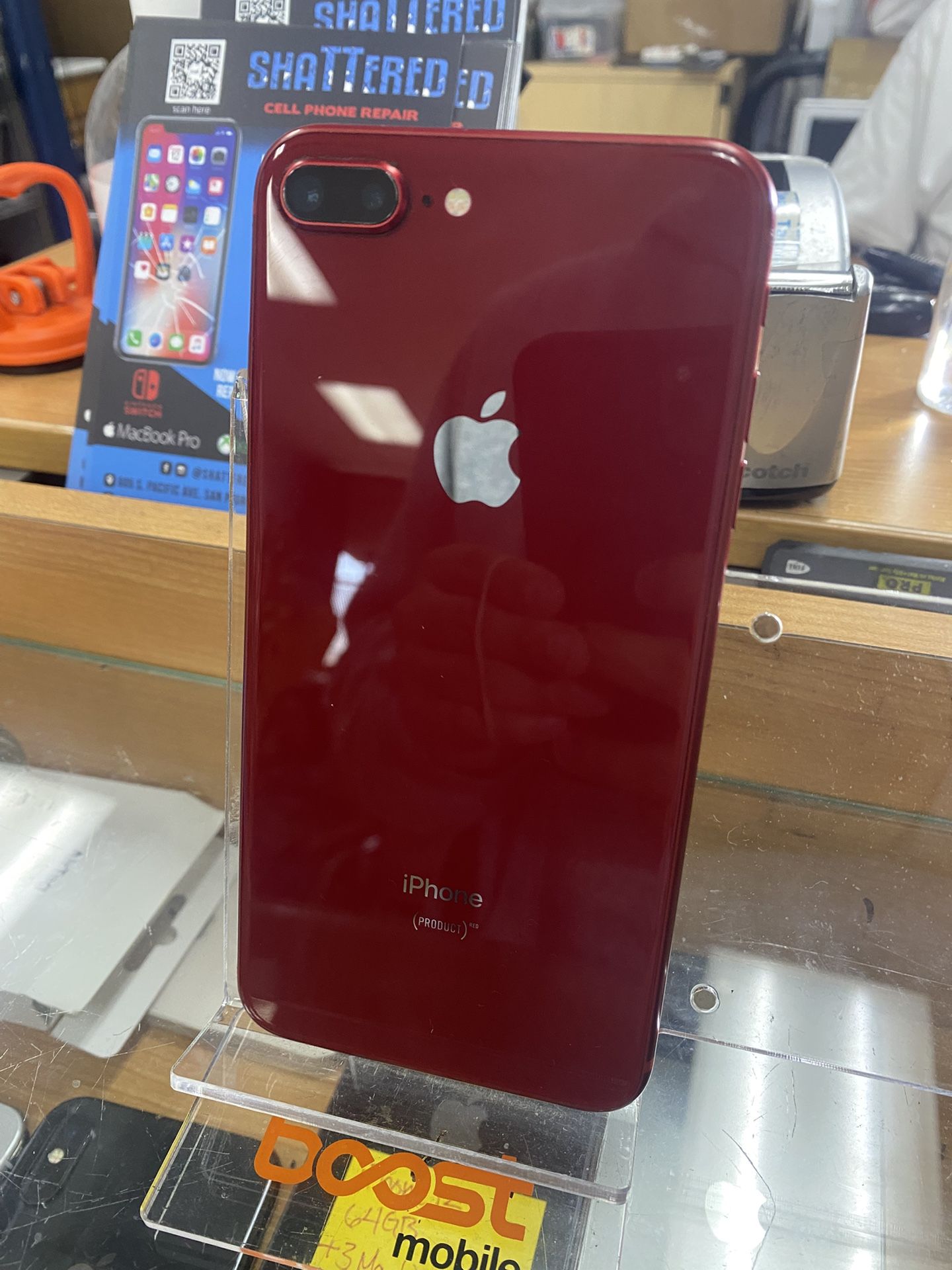 iPhone 8 Plus