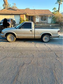 GMC Sonoma Regular Cab Pickup Truck