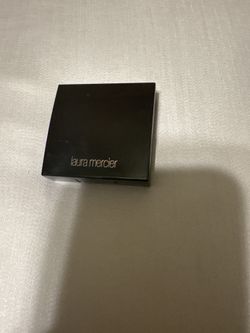 Laura Mercier Matte Eye Colour – Fresco