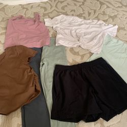 Woman’s Athletic Wear (L)