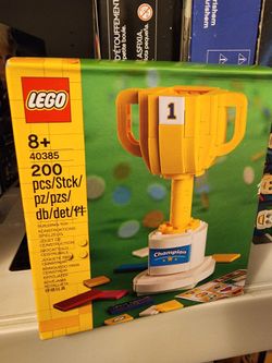 LEGO EXCLUSIVE TROPHY SET # 40385