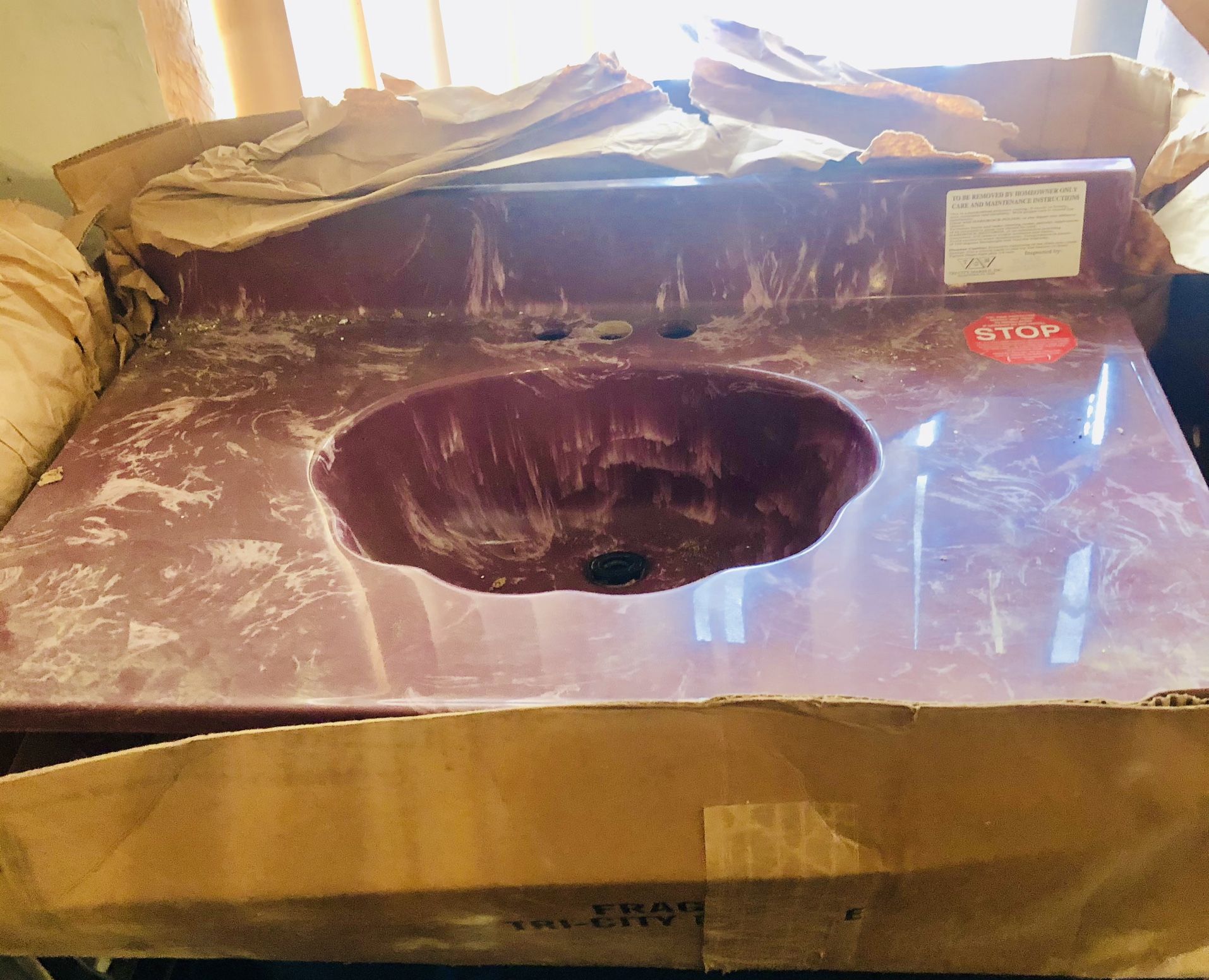 Cultured Marble Shell Bathroom  Vanity  Vintage Top NEW