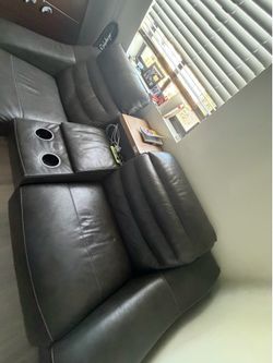 Couch for sale electric FREE
