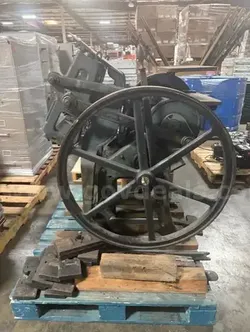 Antique Chandler & Price ? Platen Press Letterpress 10x15? Letter press machine cast iron C&P