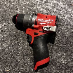 Milwaukee M12 Fuel Hammer Drill