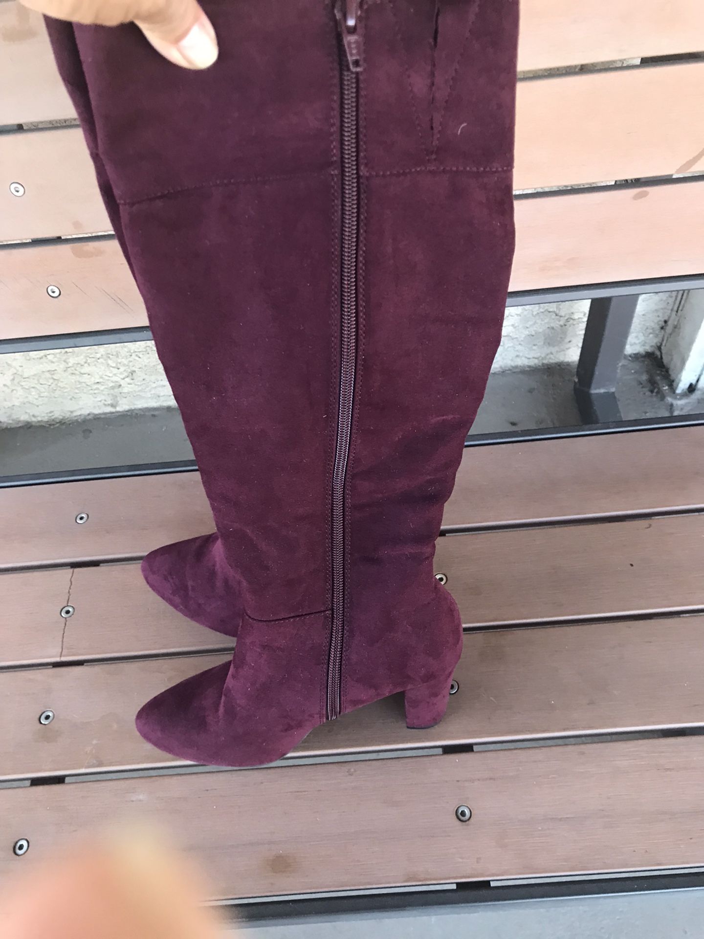 New York Signature Boots Size 6.5