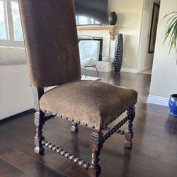 6 Gorgeous Dining Room Chairs