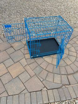 pets crate 2 doors 24  L x 17 W x 19 H inches