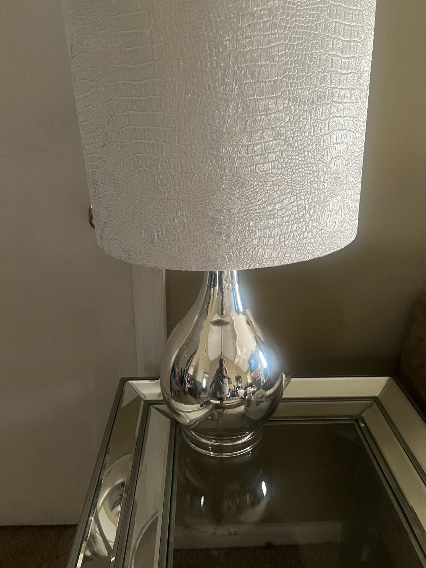 2 Silver Lamps