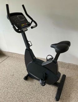 Life Fitness Integrity Upright Bike