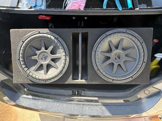 2 Kickers 12’s CompVX  Dual VC, 4ohms