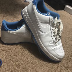 Blue and white air force's