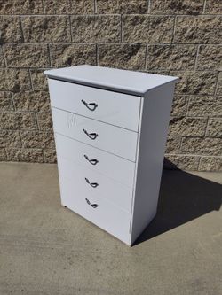 White Bedroom Dresser