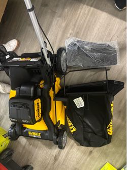 DeWalt 20V Lawnmower