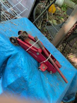 Travel Car Jack