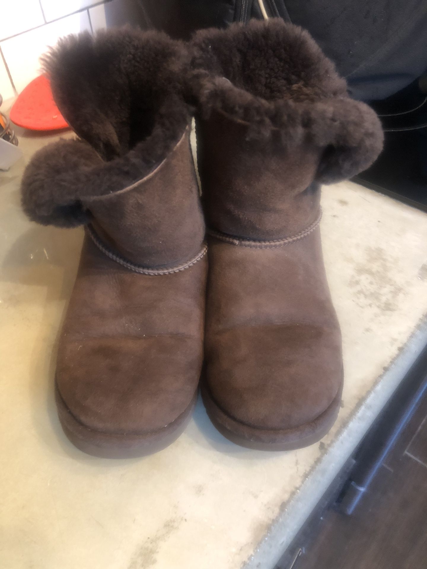 UGG Size Womens 6 Boots 