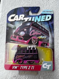 Petersen Museum Social Diecast Car Tuned Exclusive VW Type 2 T1 Diecast Car