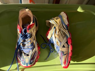 Shoes sneakers size 10