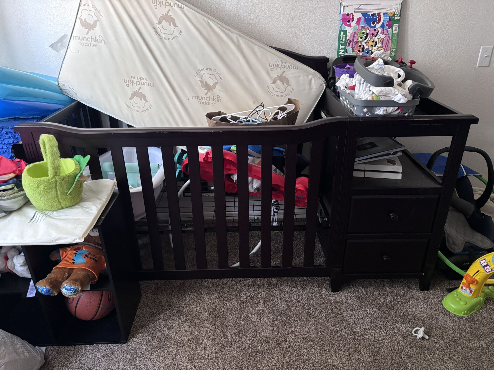 infant- toddler crib