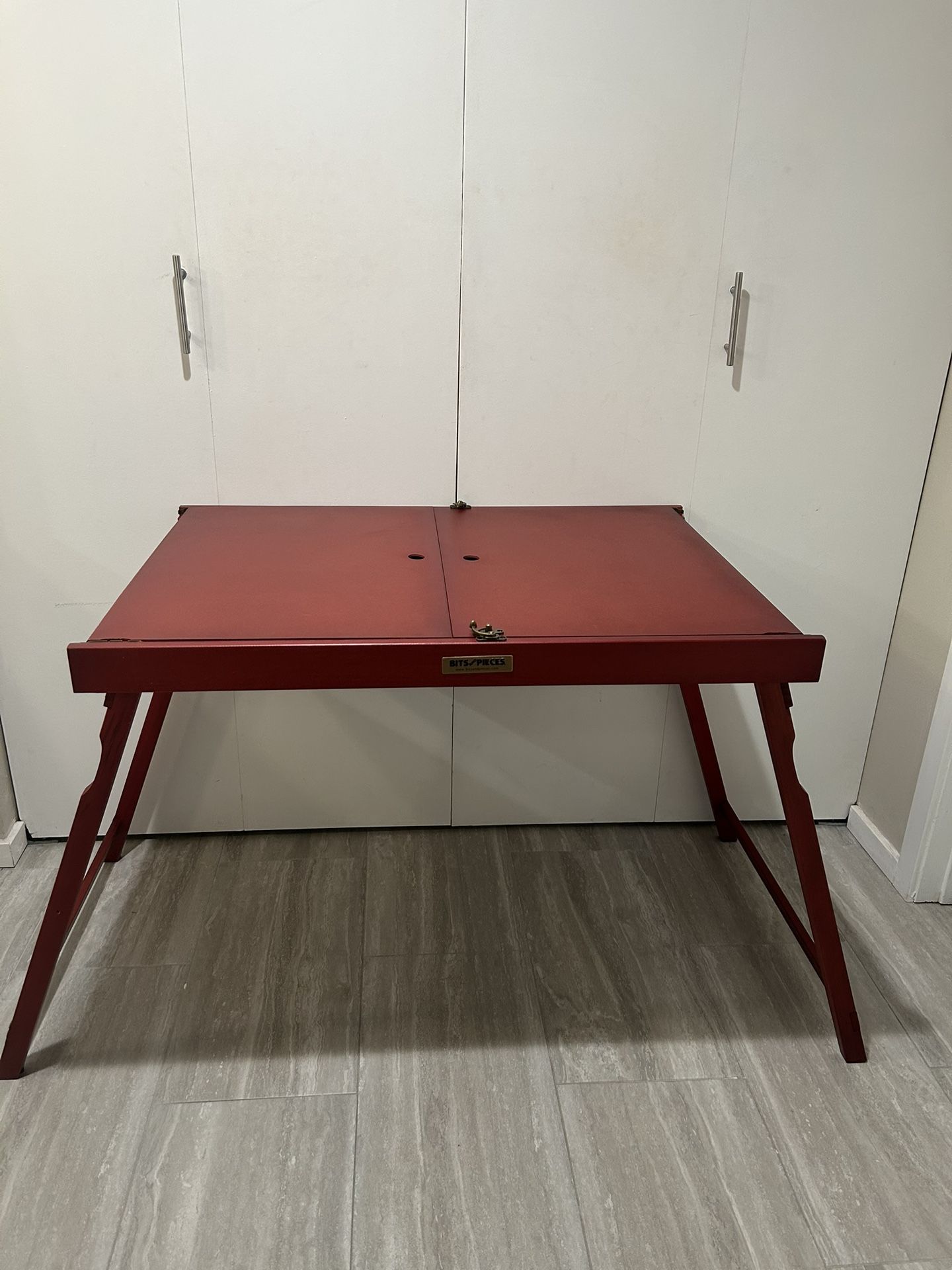 Brand New Fold And Go Puzzle Table